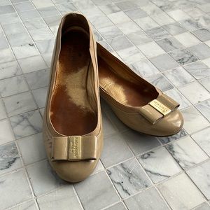 Kate Spade nude patent leather bow flats